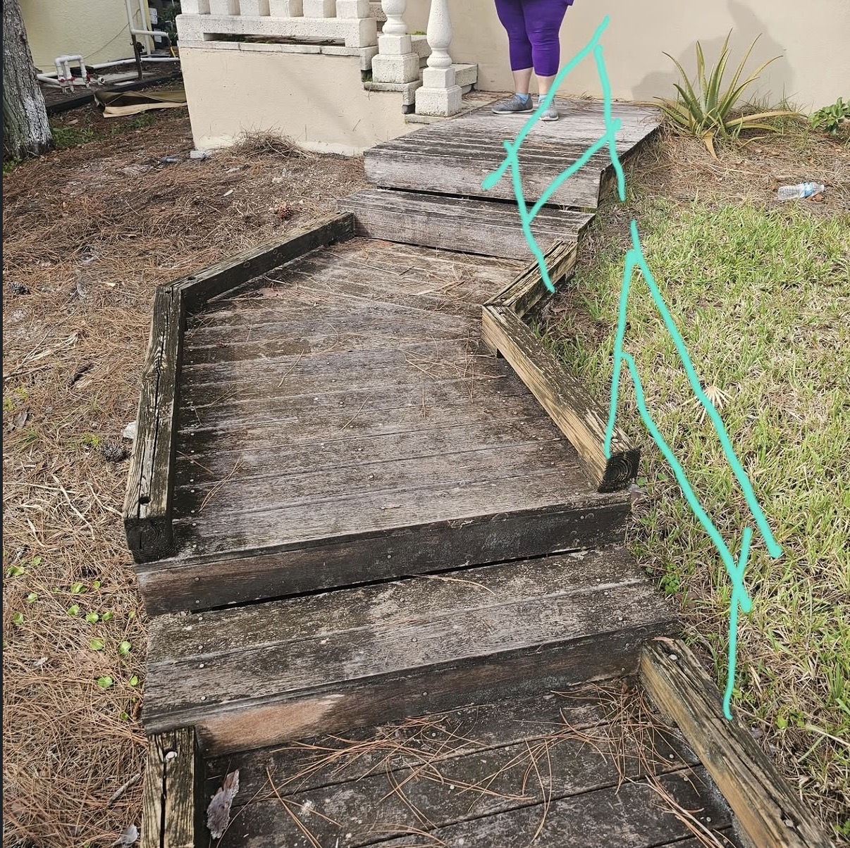Deck & Walkway Rebuild before